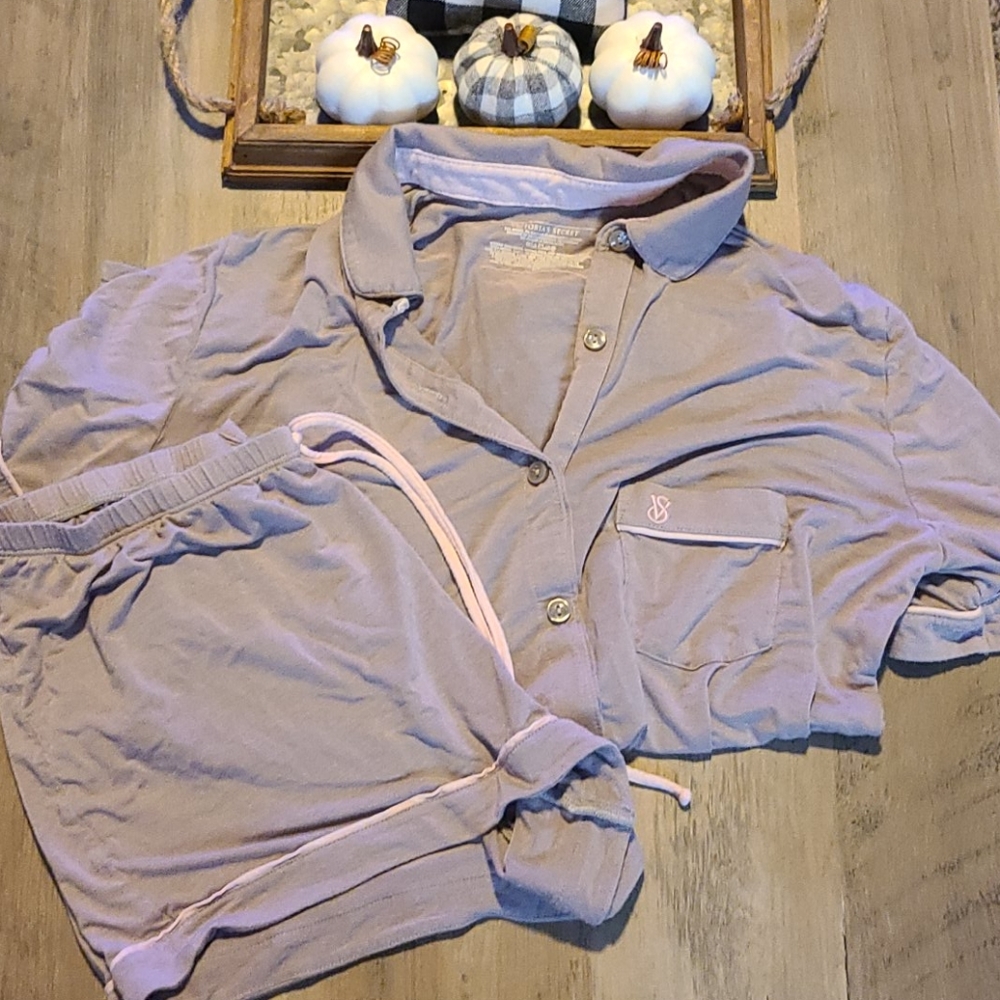 Victoria Secret sleep set